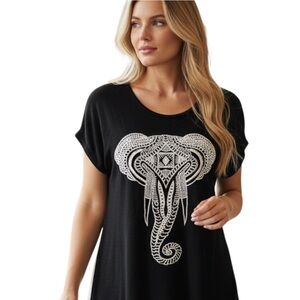 003 NWT Embroidered Elephant Top